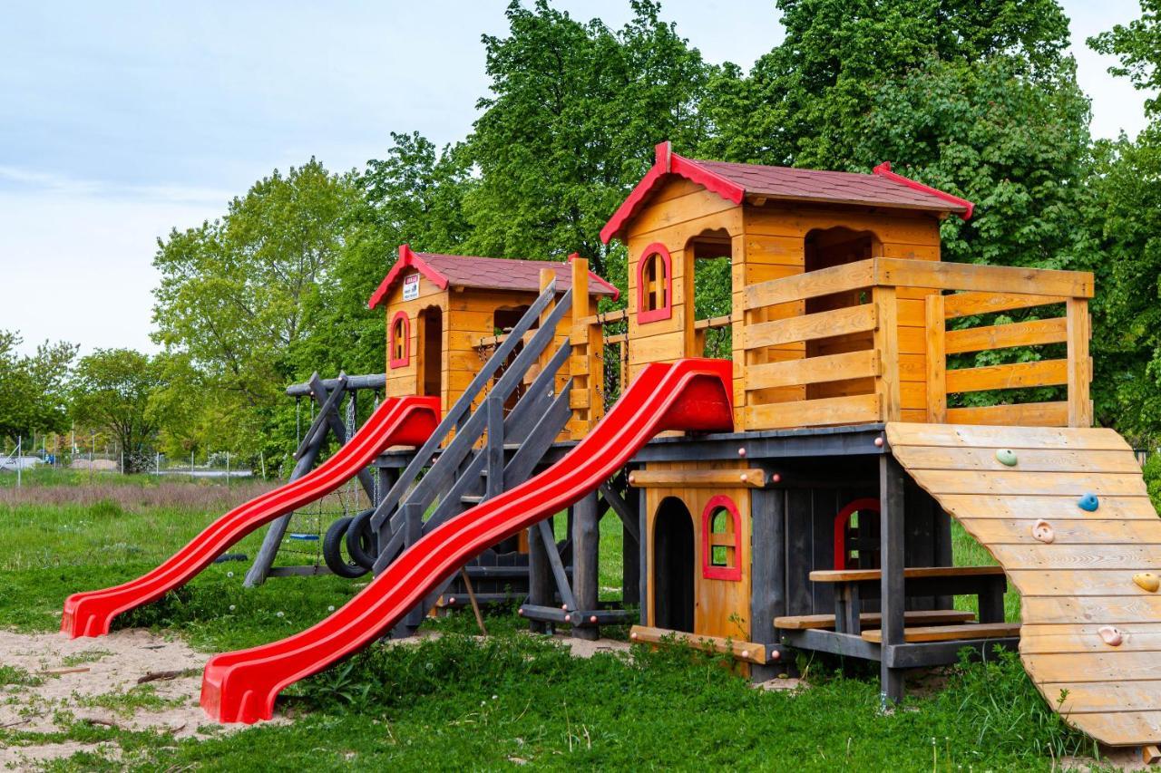 Hostel Montessori Гданск Екстериор снимка