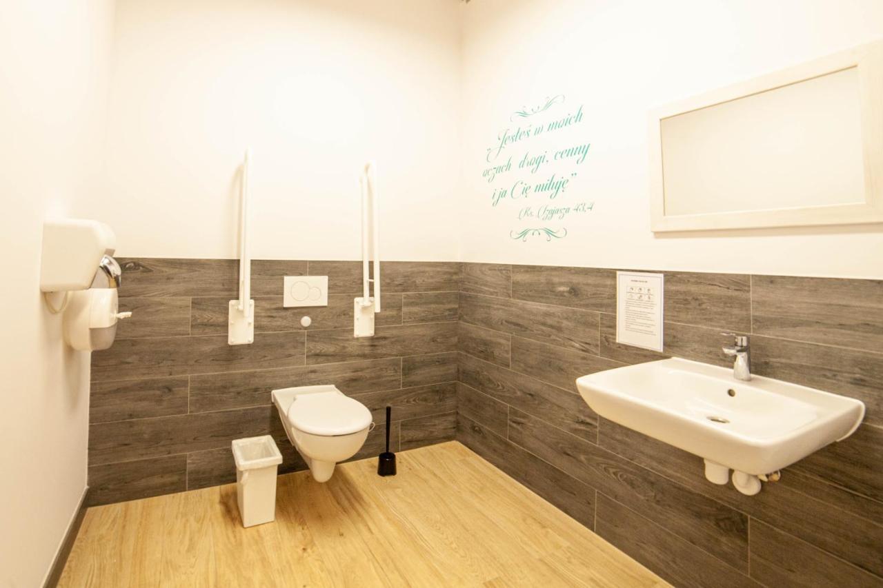 Hostel Montessori Гданск Екстериор снимка